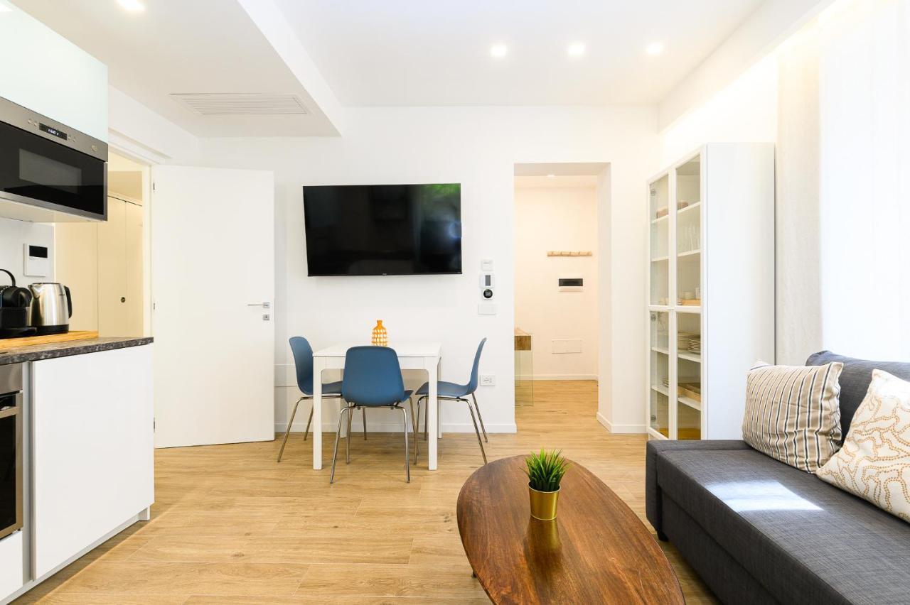 Modern & Elegant By Ndp Rent Apartment Rome Bagian luar foto